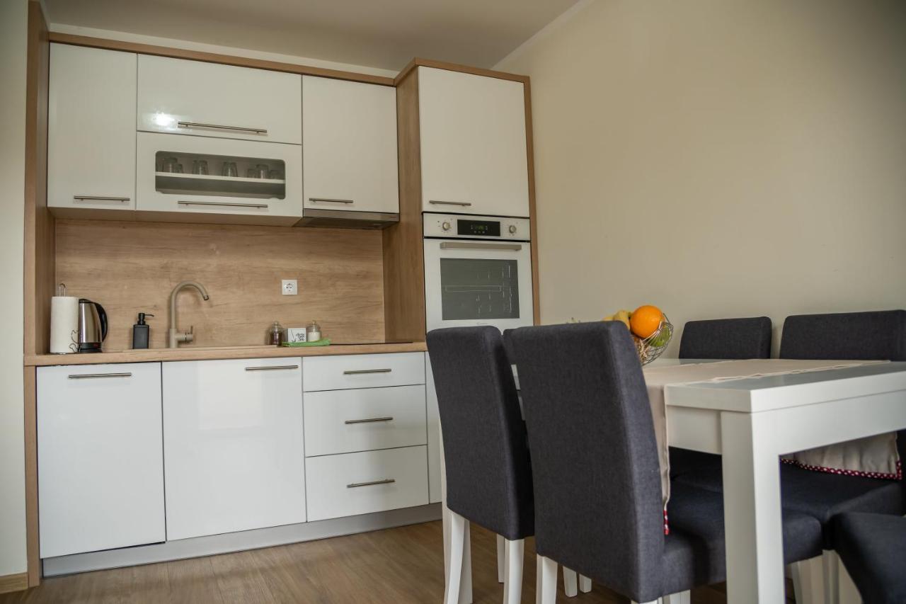 Apartmani Lotus Vrdnik Buitenkant foto