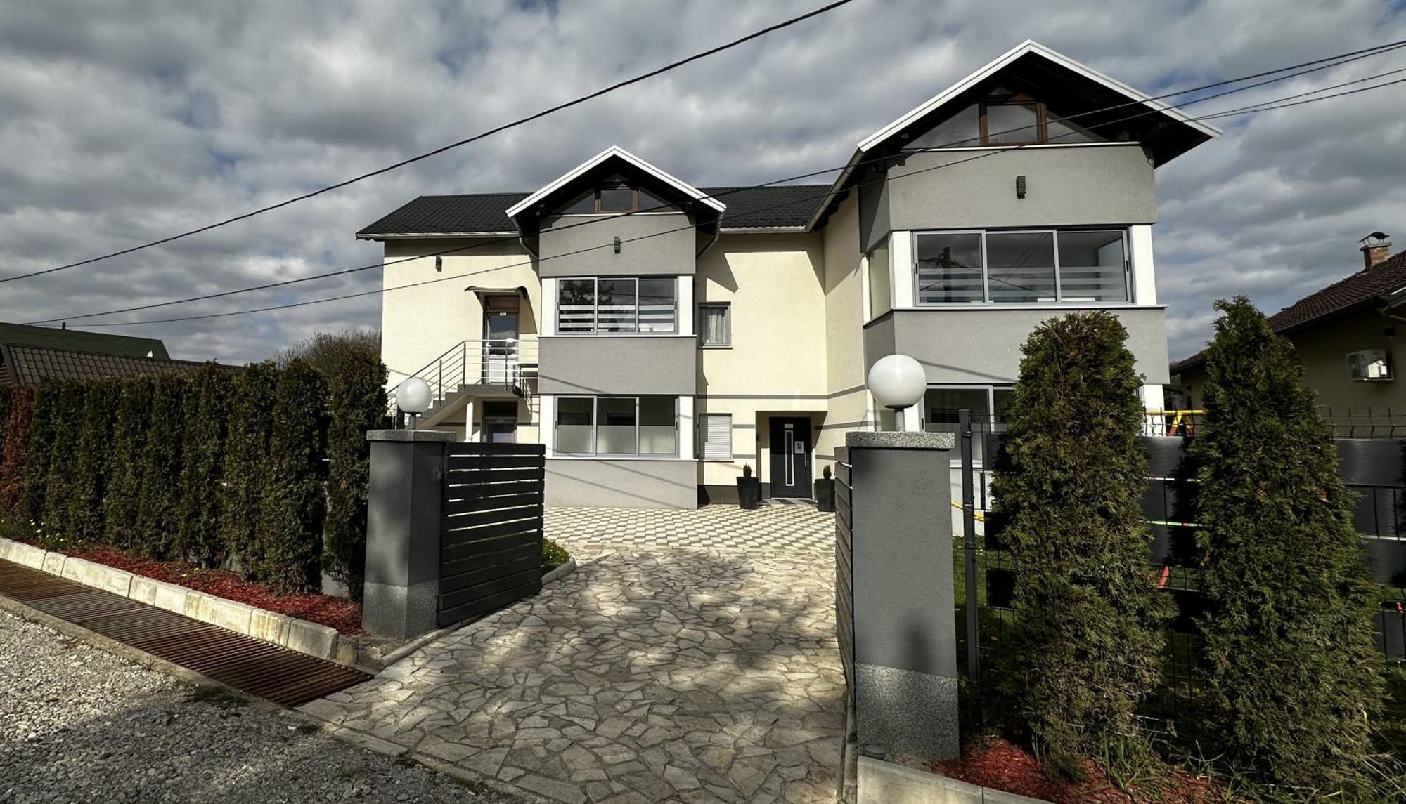 Apartmani Lotus Vrdnik Buitenkant foto