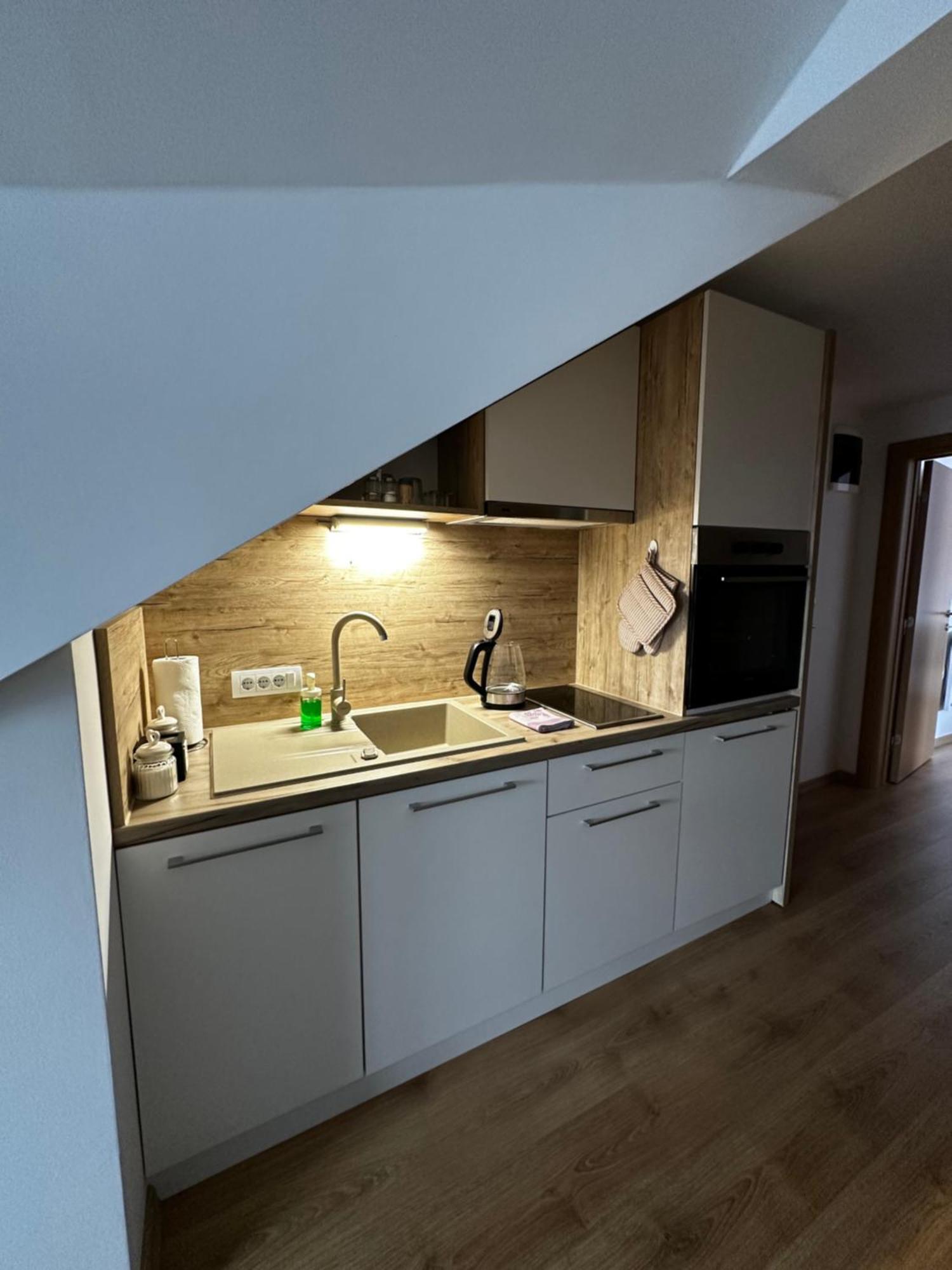 Apartmani Lotus Vrdnik Buitenkant foto