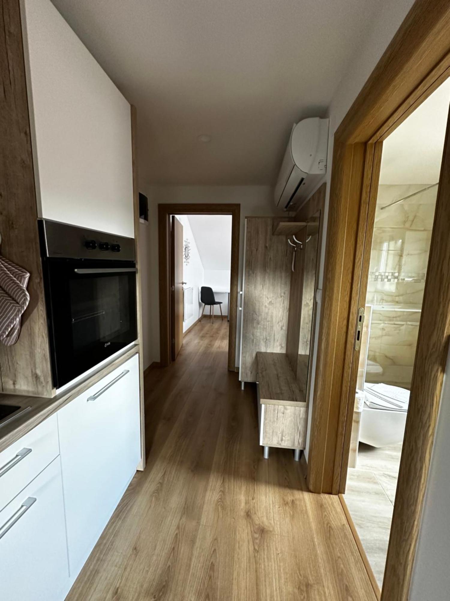 Apartmani Lotus Vrdnik Buitenkant foto