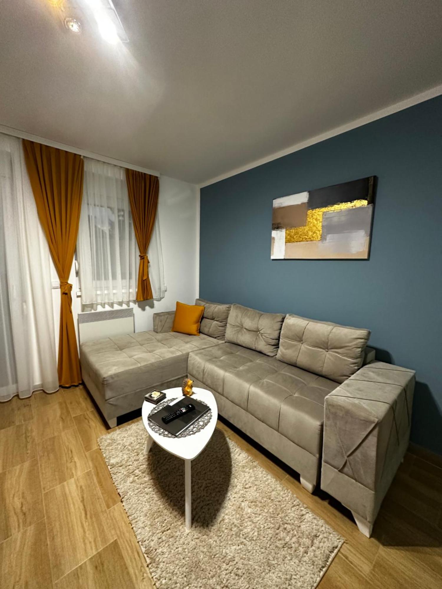 Apartmani Lotus Vrdnik Buitenkant foto