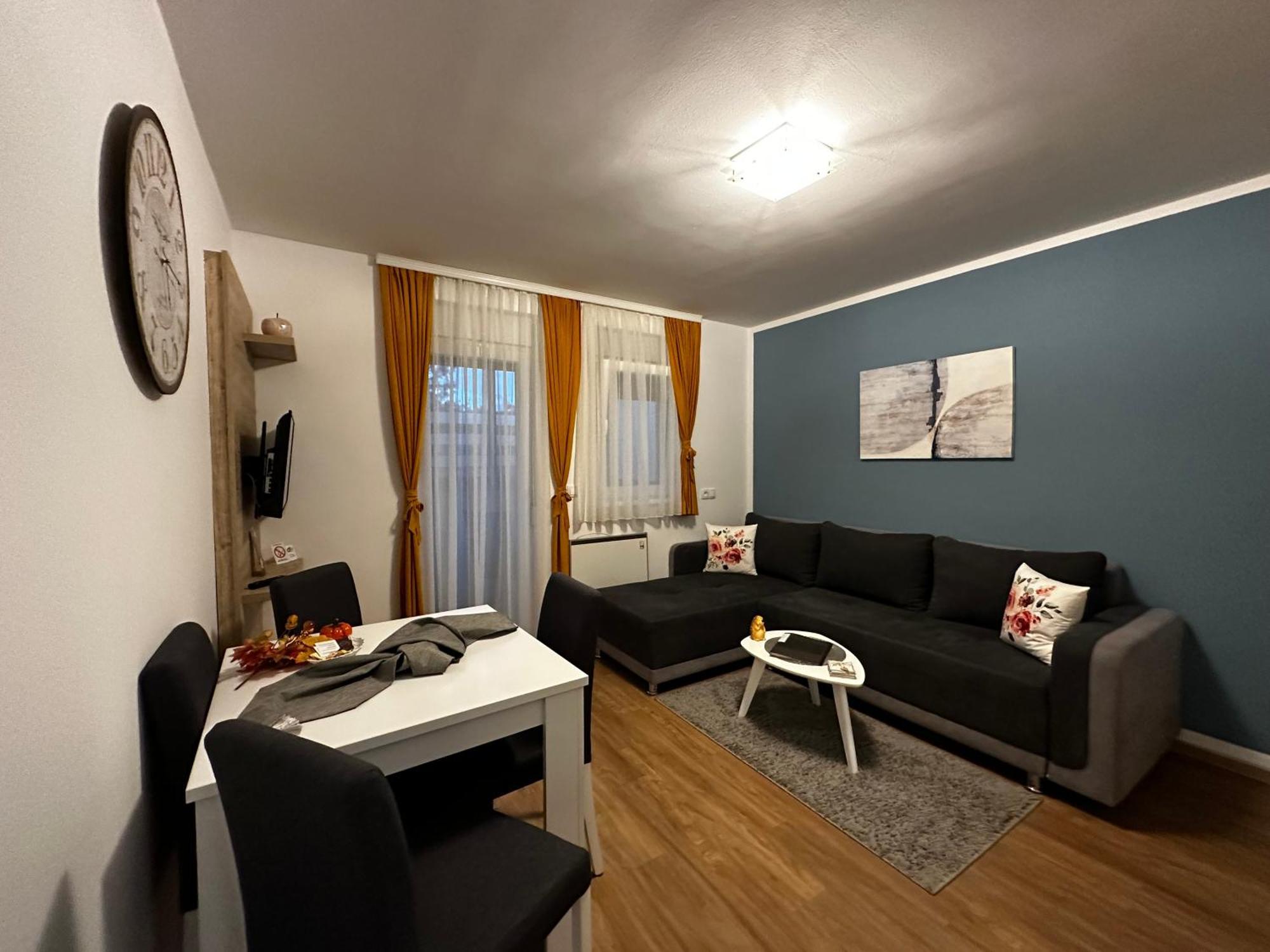 Apartmani Lotus Vrdnik Kamer foto