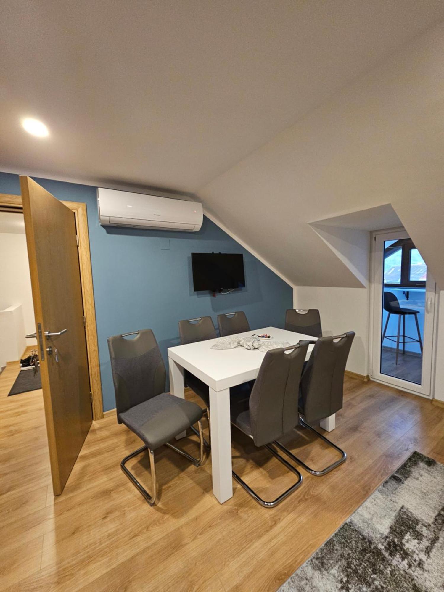 Apartmani Lotus Vrdnik Buitenkant foto