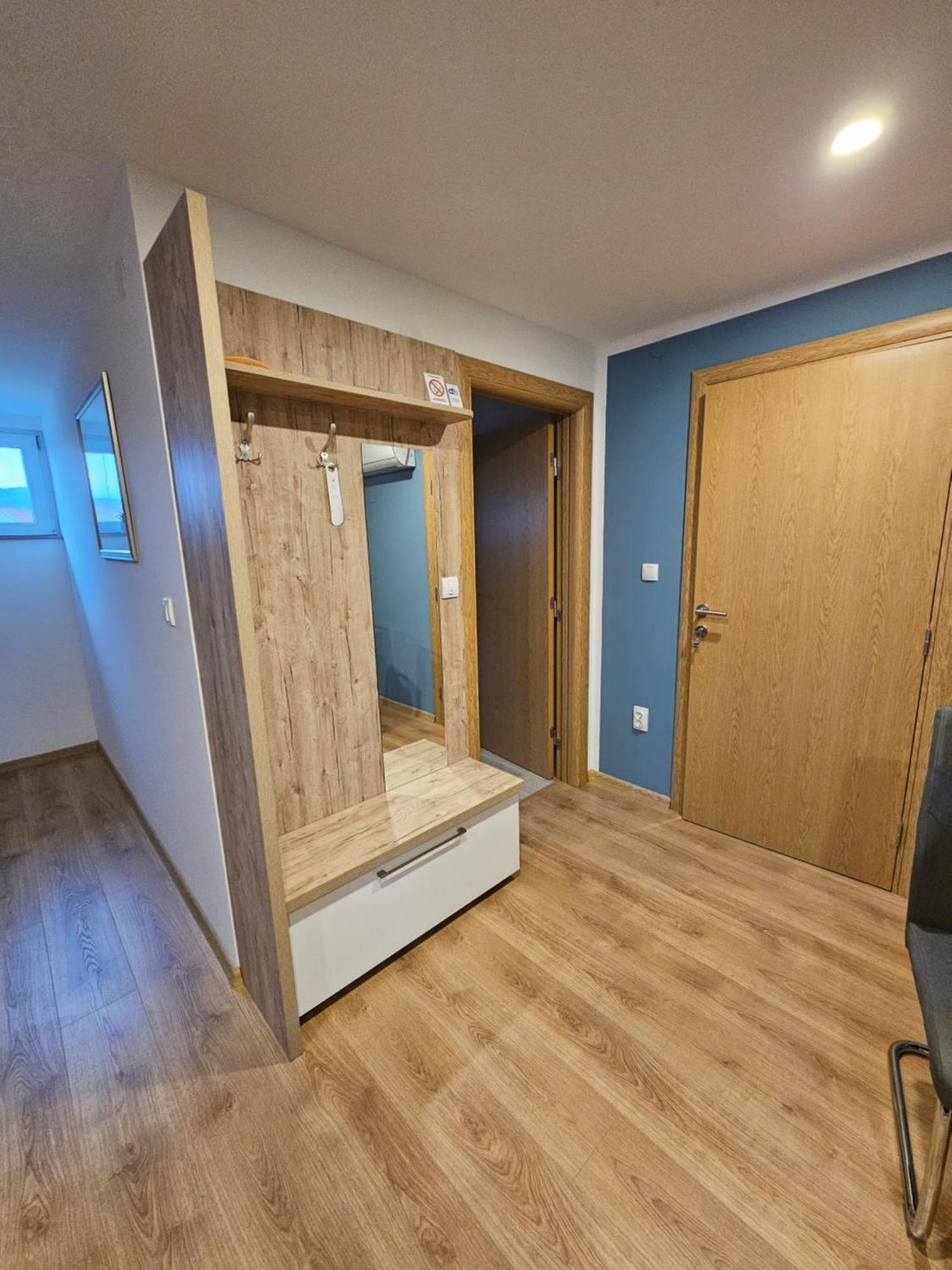Apartmani Lotus Vrdnik Buitenkant foto